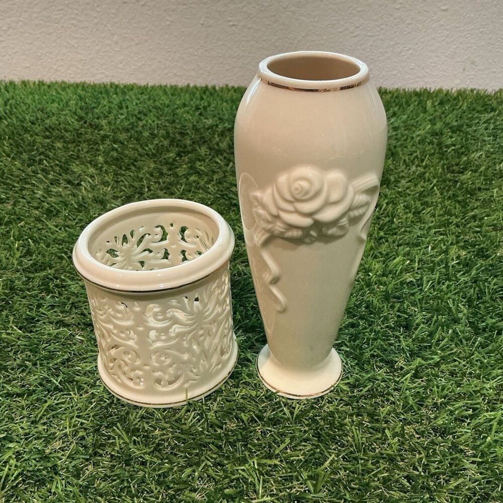 Lenox Ivory Porcelain Vase & Pierced Candle Holder Set Gold Trim